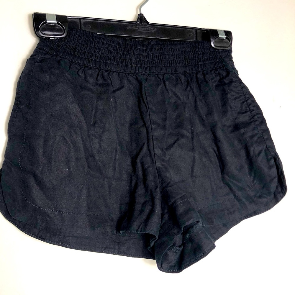 TNA Aritzia Black Shorts XS